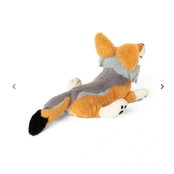Adorable Weighted Coyote Plush – NWT Comfort Toy & Collectible - Picture 4 of 6